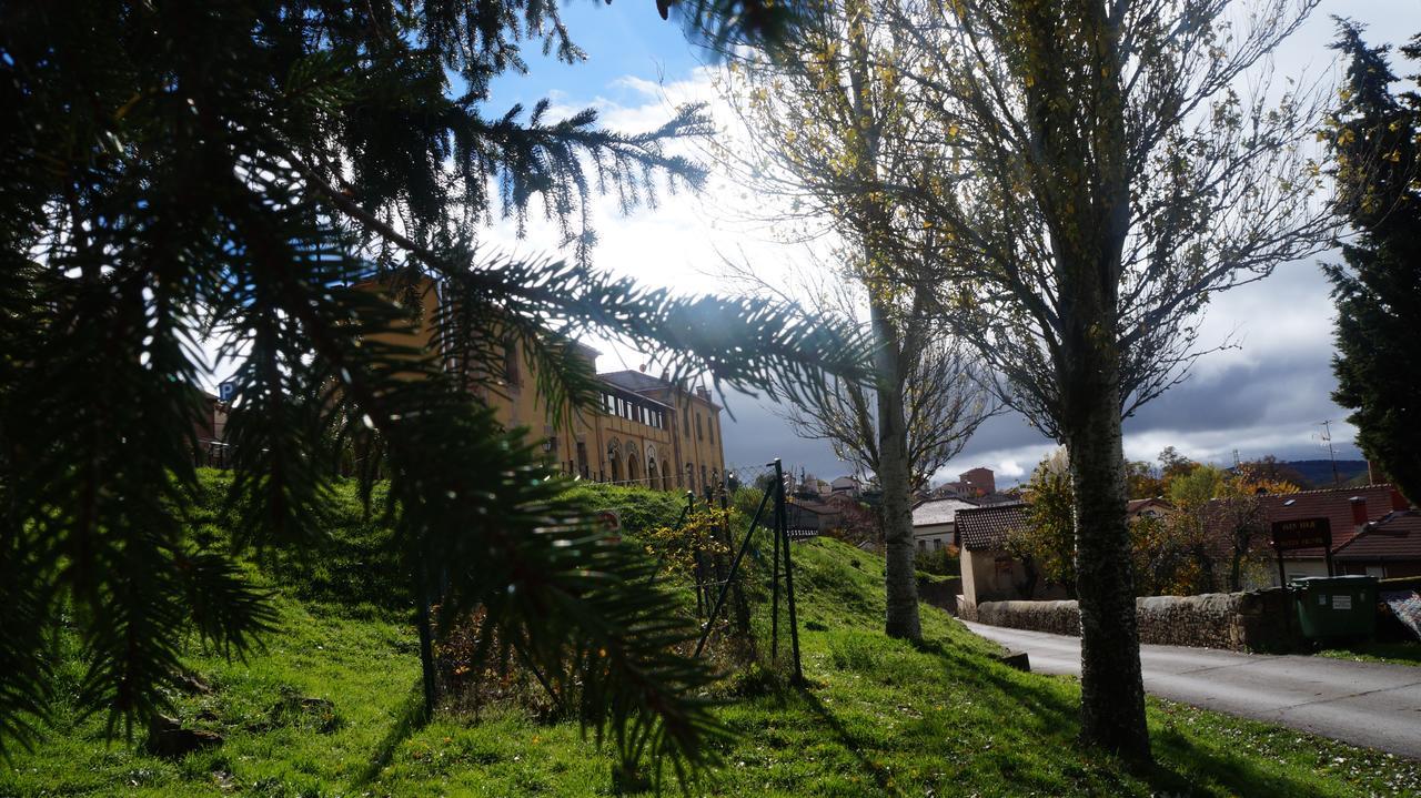 Barruelo de Santullán Hotel Rural El Valle מראה חיצוני תמונה